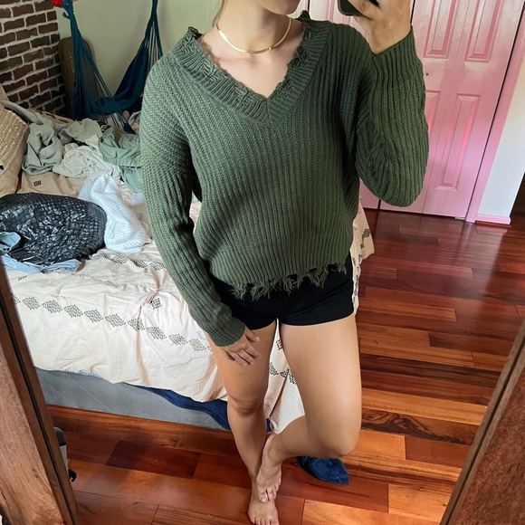 Sweater - S - never worn - Picture 4 of 4